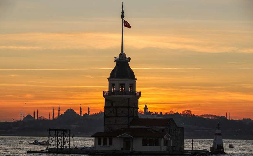 Prizori koji oduzimaju dah: Pogledajte zalazak sunca u Istanbulu